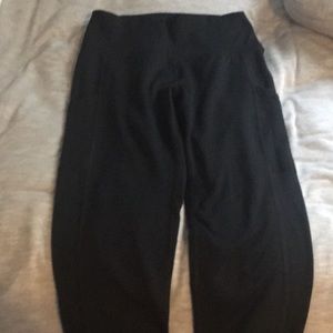 Black leggings with pockets